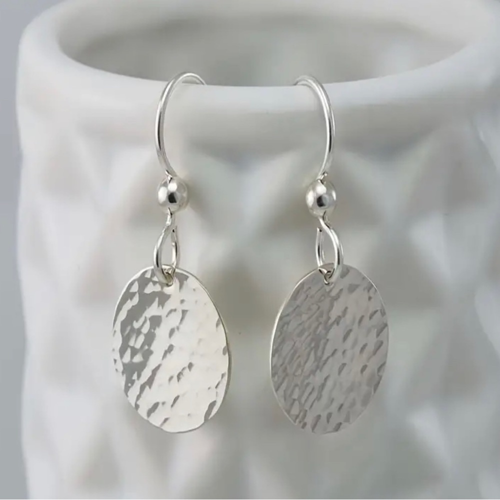 Hammered Design Round Earrings Zinc Alloy in Silver Color Casual Simple Jewelry